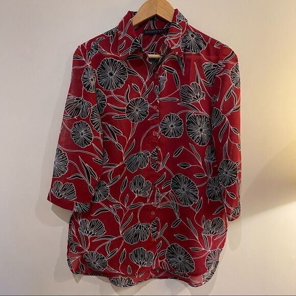 Women’s Blouse. Floral Tunic Shirt. Button Down Shirt. Size Small - Picture 1 of 7